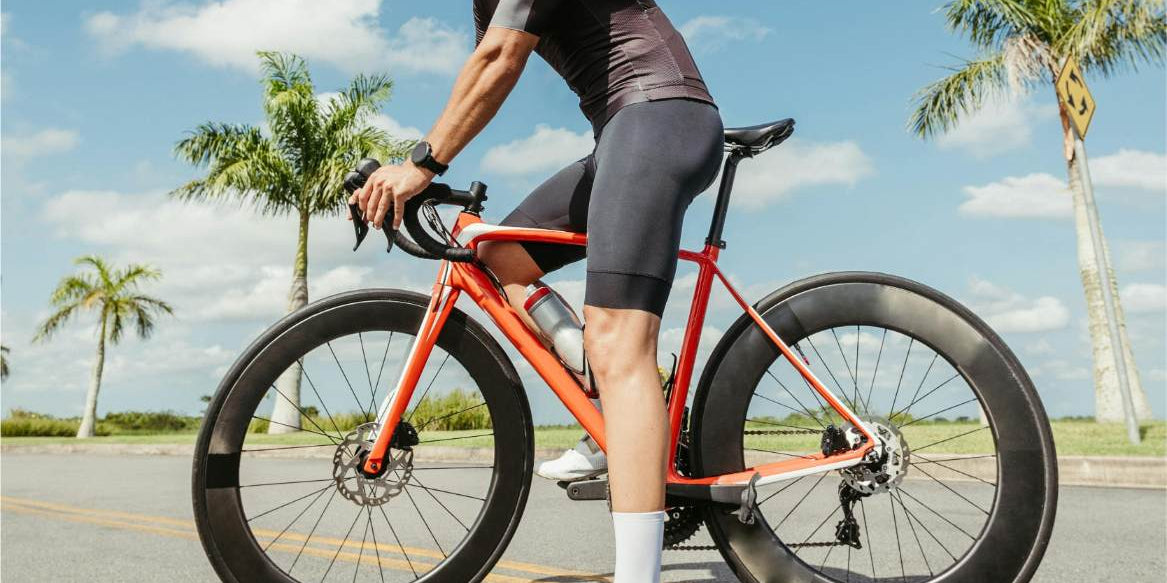 Cyclist Supplements Versus Natural Foods: Finding the Right Balance for Endurance and Performance